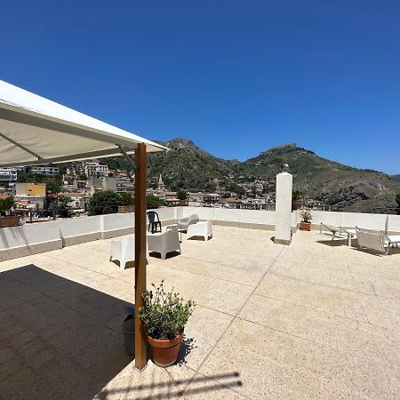 Mira Taormina Rooms Экстерьер фото