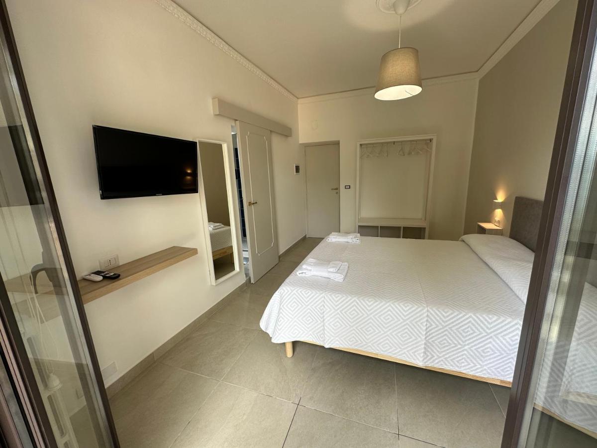 Mira Taormina Rooms Экстерьер фото