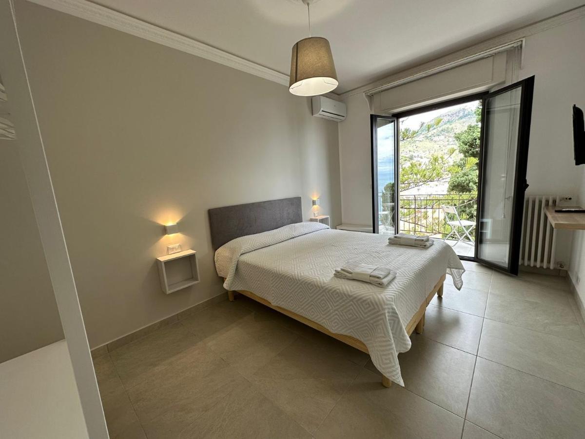 Mira Taormina Rooms Экстерьер фото